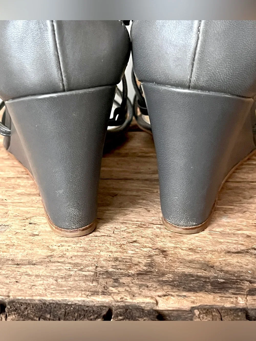 Chanel Grey Leather Strappy Cage Wedge Sandals Heels Shoes 40.5